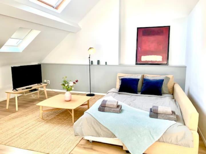 Cozy Apartment In Antwerpen Centraal Anvers Dış mekan fotoğraf