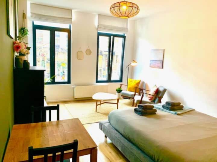 Cozy Apartment In Antwerpen Centraal Anvers Dış mekan fotoğraf