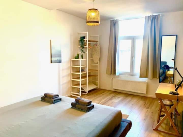 Cozy Apartment In Antwerpen Centraal Anvers Dış mekan fotoğraf