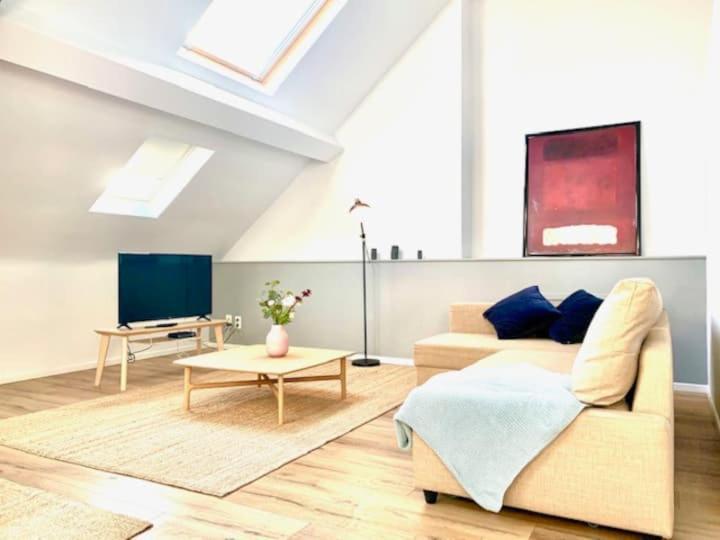 Cozy Apartment In Antwerpen Centraal Anvers Dış mekan fotoğraf