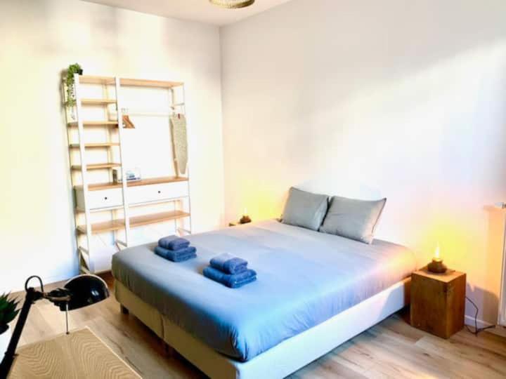 Cozy Apartment In Antwerpen Centraal Anvers Dış mekan fotoğraf