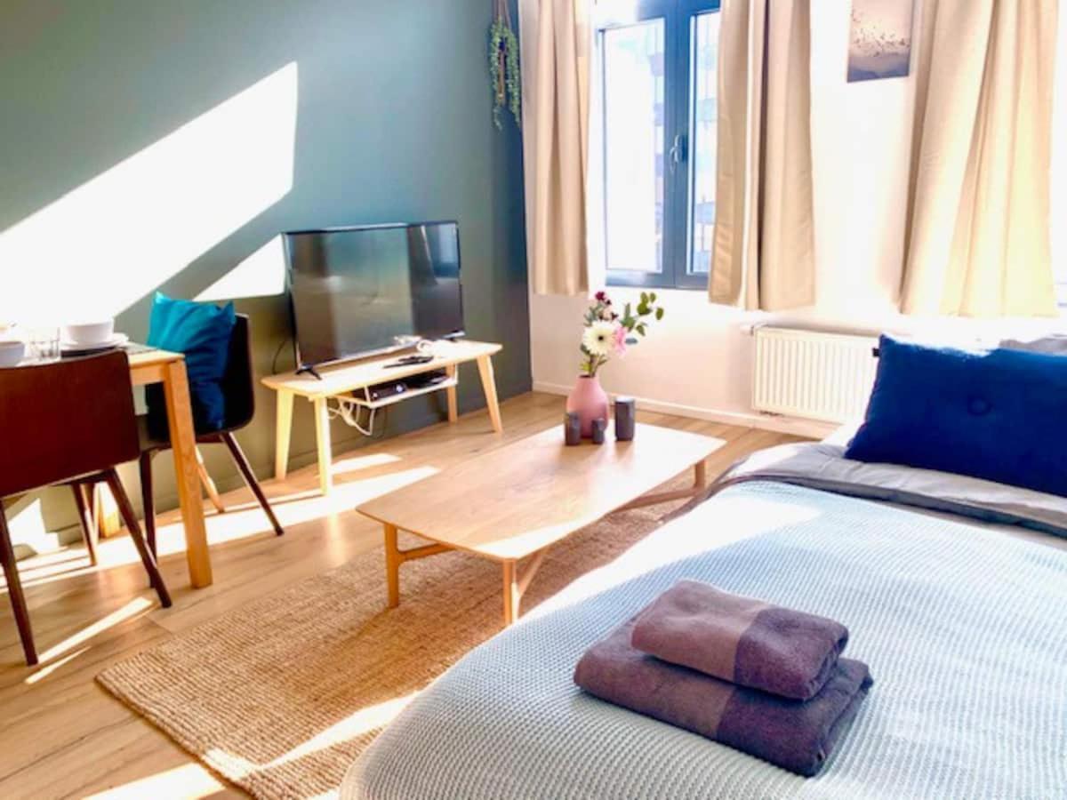 Cozy Apartment In Antwerpen Centraal Anvers Dış mekan fotoğraf