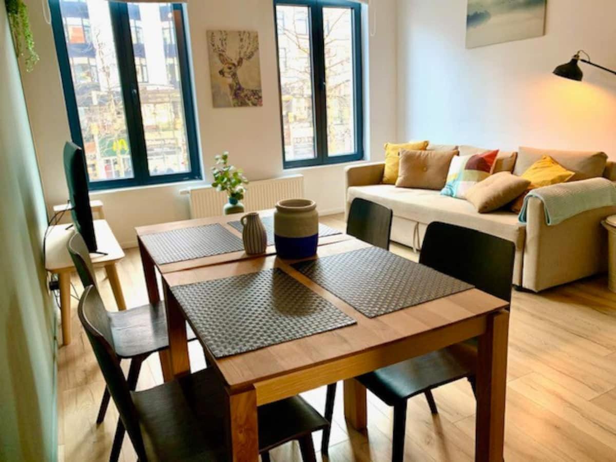 Cozy Apartment In Antwerpen Centraal Anvers Dış mekan fotoğraf